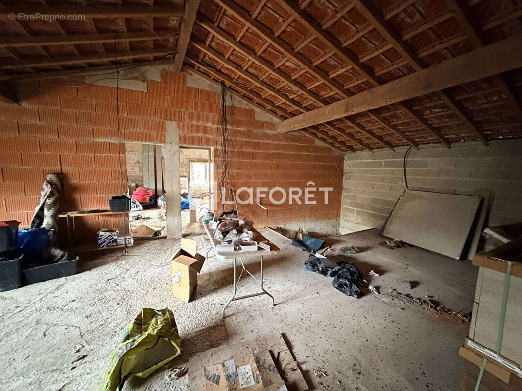 Maison avec travaux - photo 5