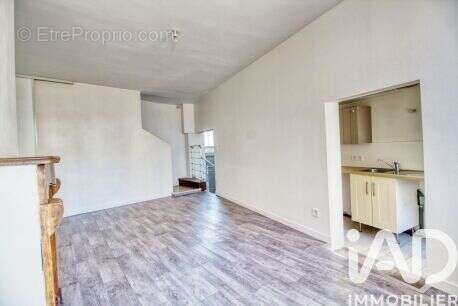 Maison 47 m² à Magny-En-Vexin  - photo 2