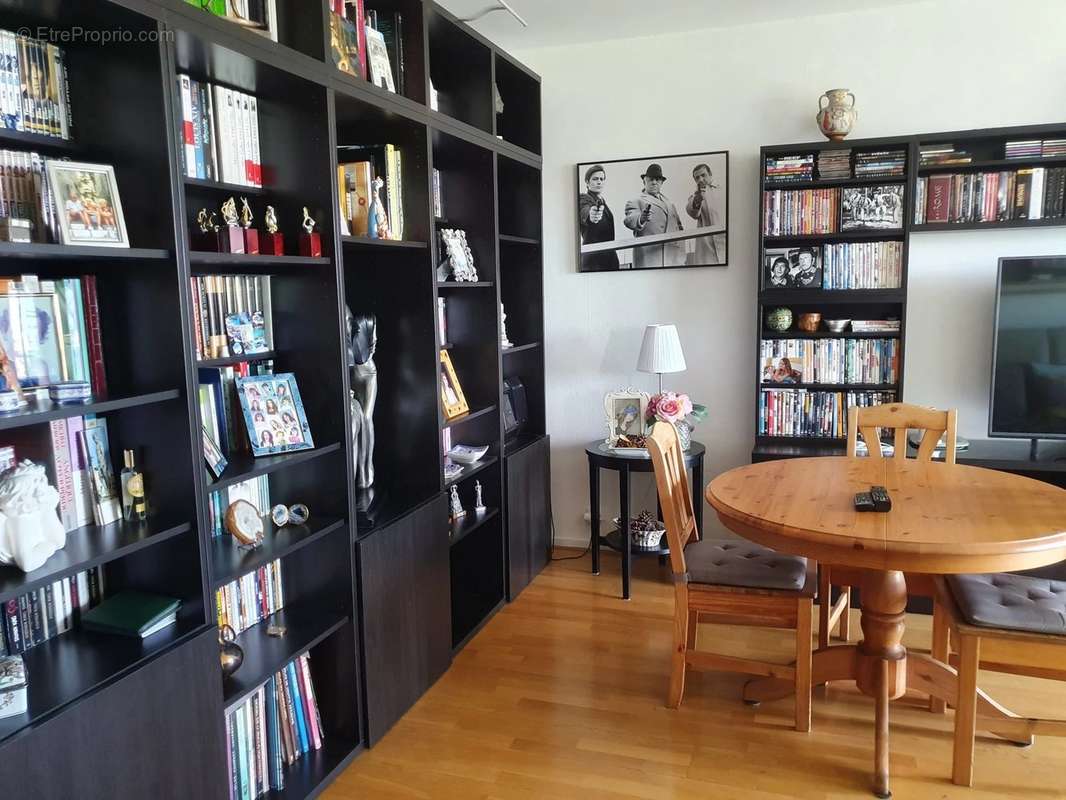 Appartement à VILLEMOMBLE