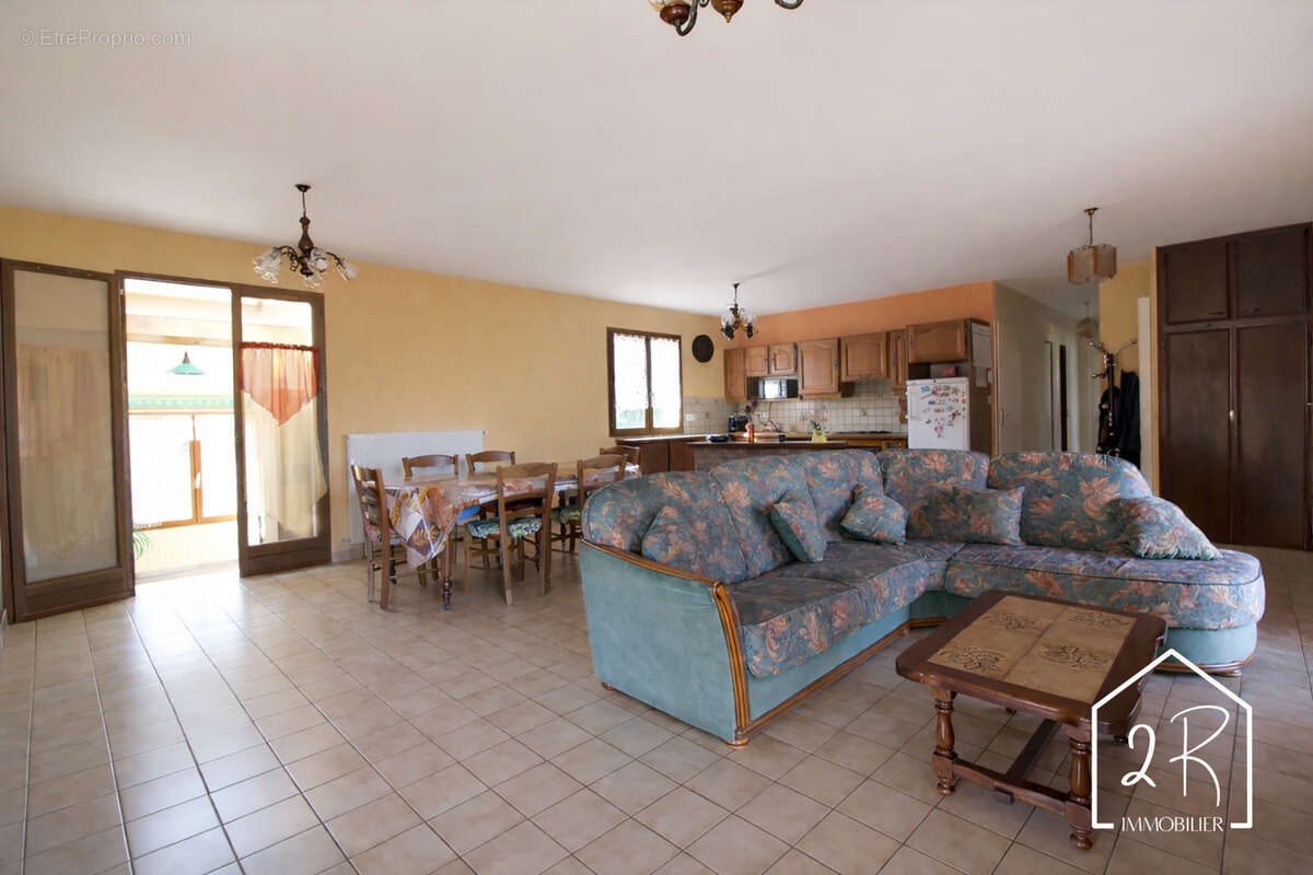 Maison à SEYSSUEL