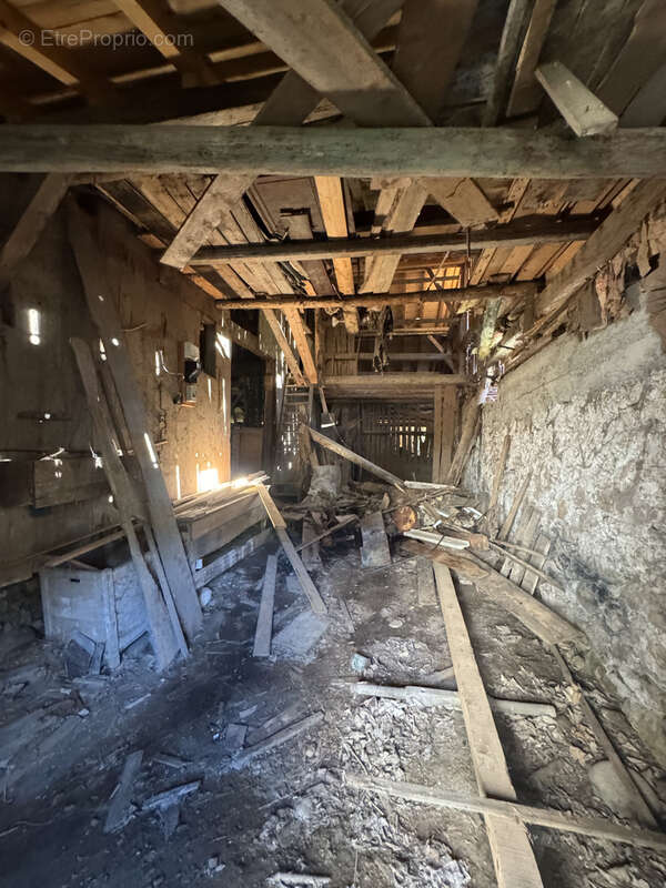 Maison à LULLIN