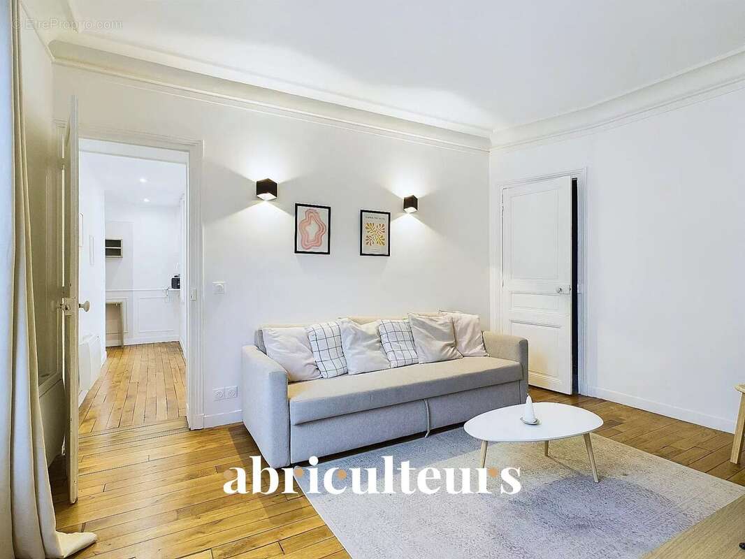 Appartement à PARIS-9E