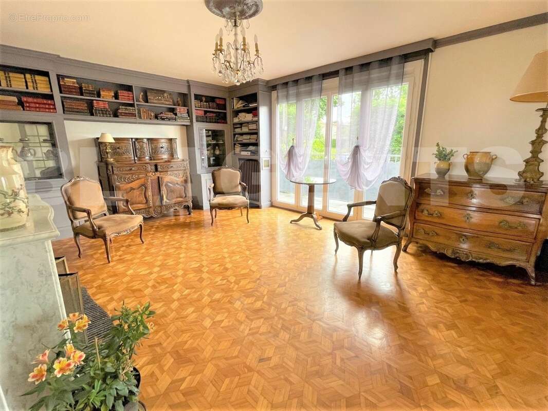 15 - Maison à RAMBOUILLET