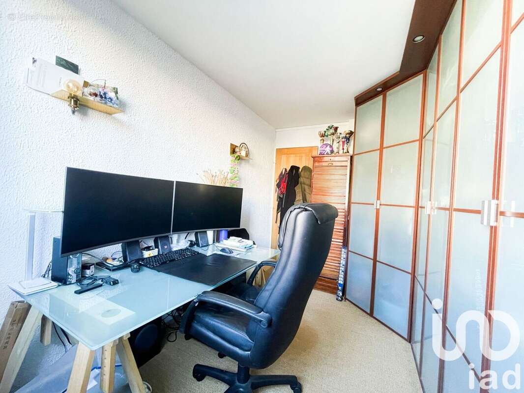 Photo 7 - Appartement à MONTEREAU-FAULT-YONNE