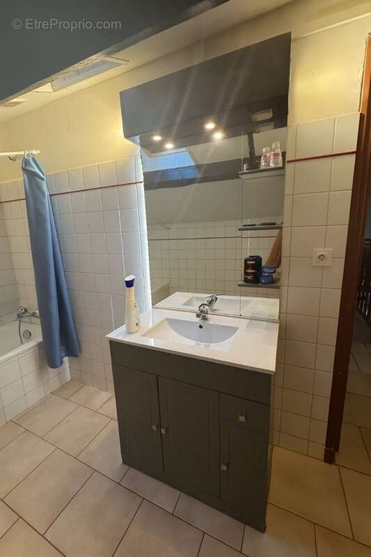 Appartement à CHATEAURENARD