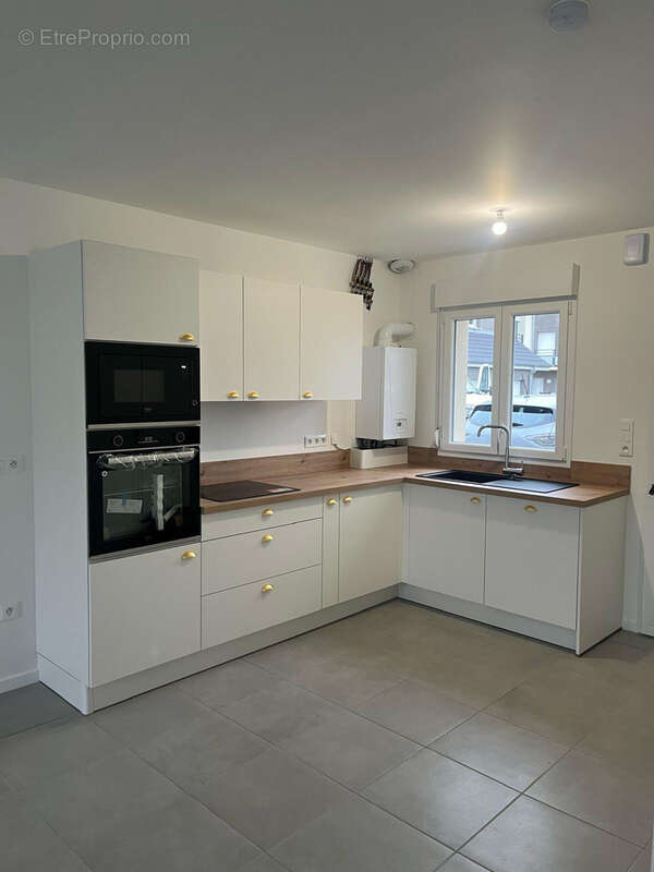 Maison à JARVILLE-LA-MALGRANGE