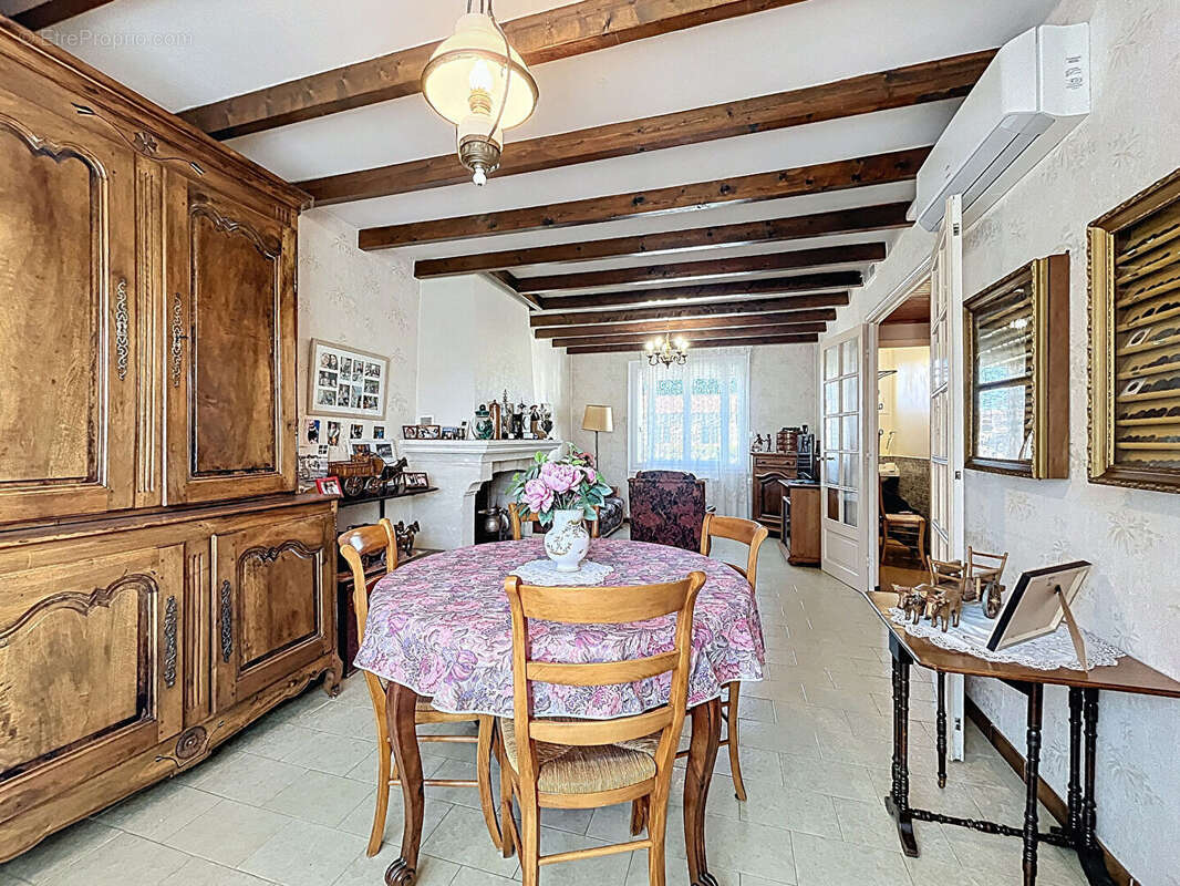 Maison à NIMES