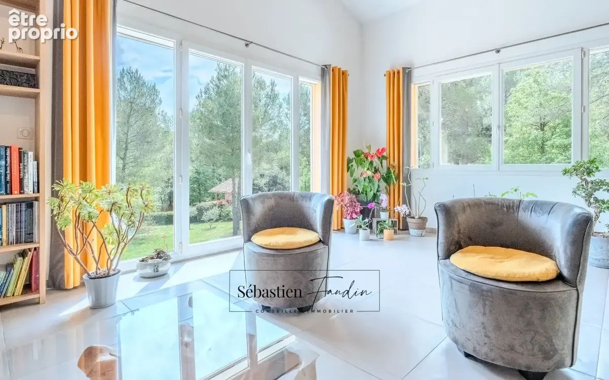 Domaine à vendre à Rousset à 15 minutes d'Aix-en-Provence - 1 ha - 3 logements - plus de 315 m² habitables - calme absolu - amou - photo 69