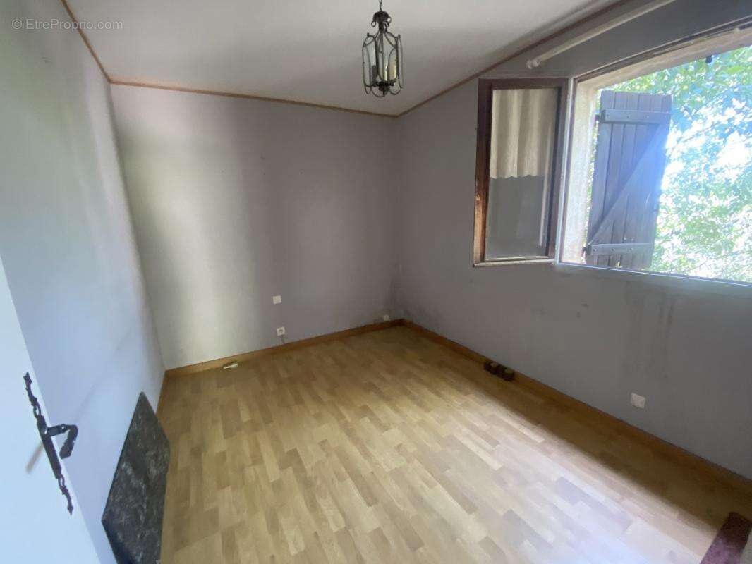 Nîmes maison plain pied 3 chambres proche centre ville - photo 6