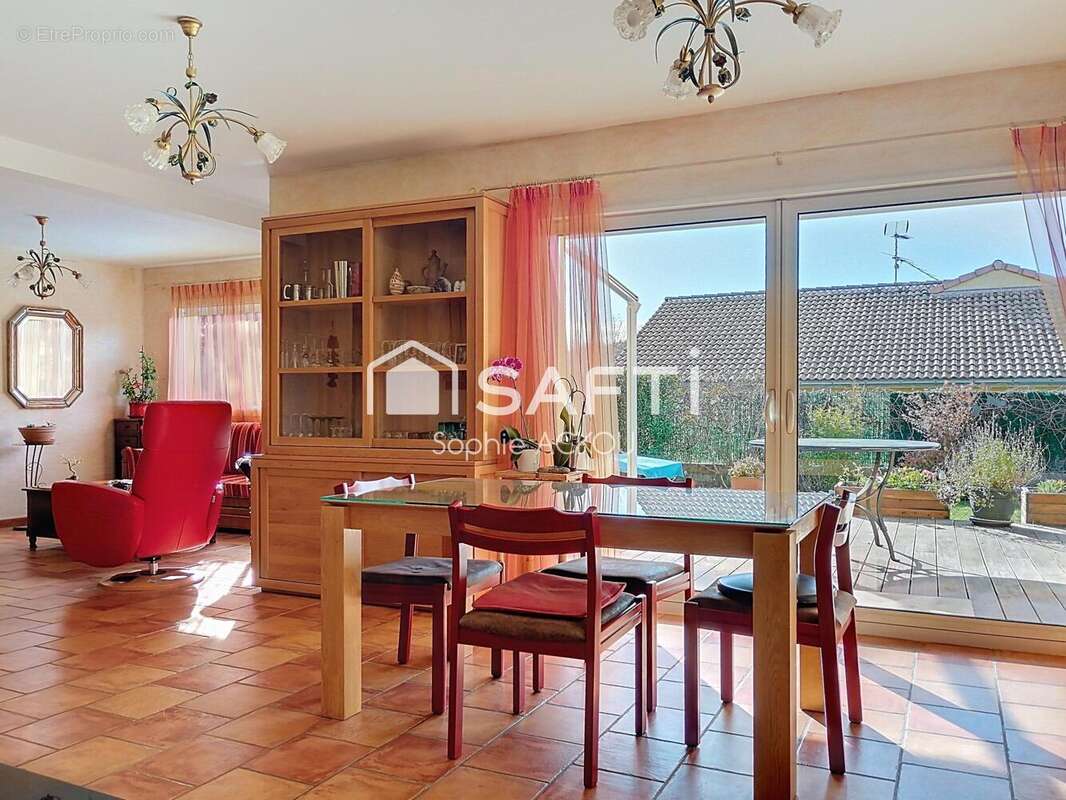 Photo 4 - Maison à LA BATIE-NEUVE