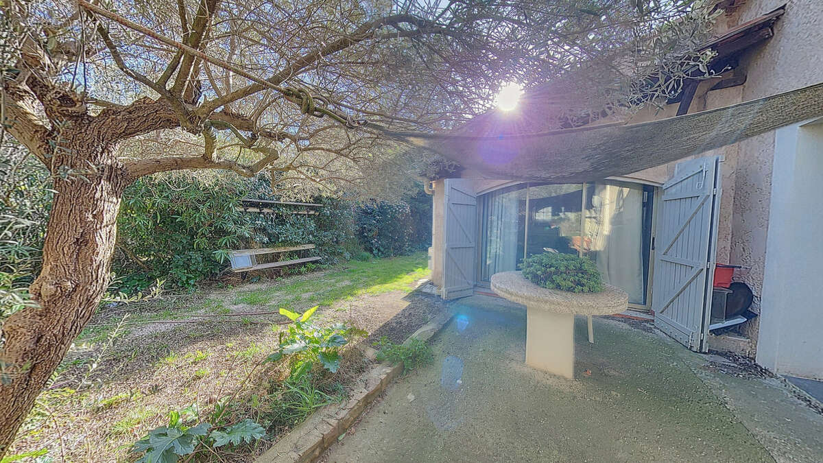 Maison à ENSUES-LA-REDONNE