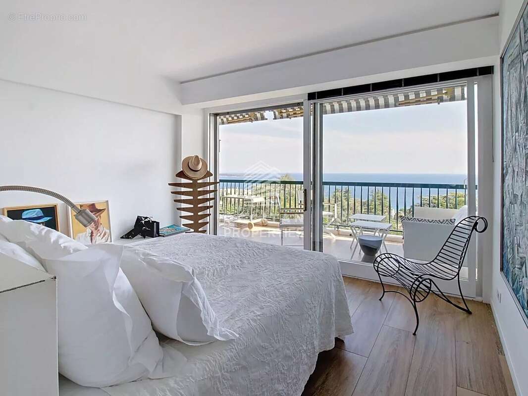Sublime vue mer jusqu''au Massif de l'Estérel - Piscine - Croix des Gardes, Cannes - photo 9