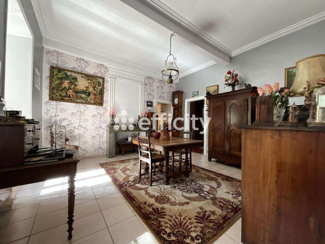 Maison à PRIVAS