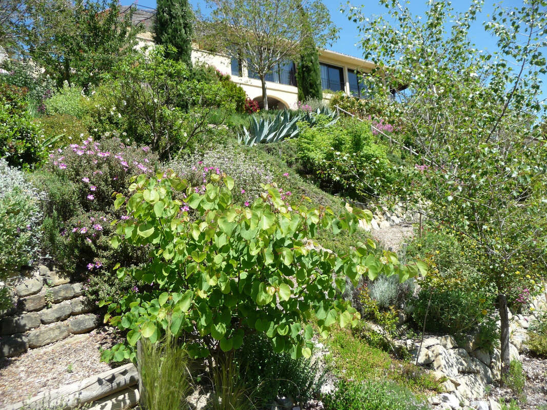 Maison à AUBRES