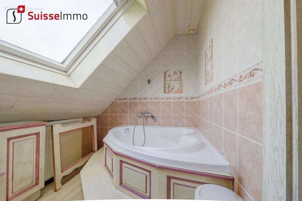 Maison Hericourt 6 pièces 140 m2 - photo 9