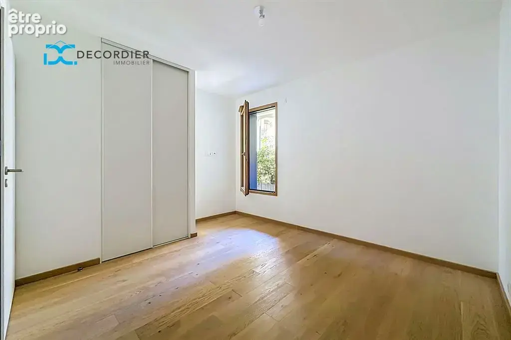 À vendre evian, t2 neuf rue pietonne - photo 8