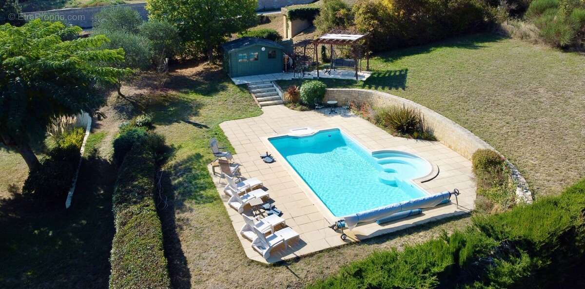 Maison à PIEUSSE