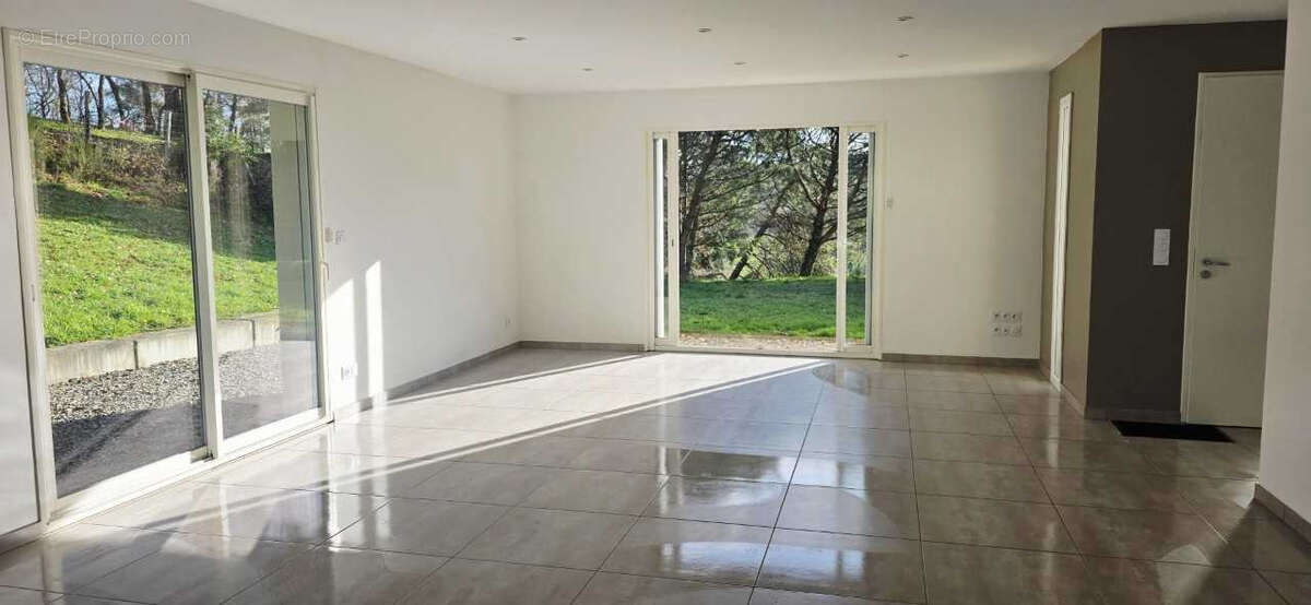 Maison à BRIVE-LA-GAILLARDE