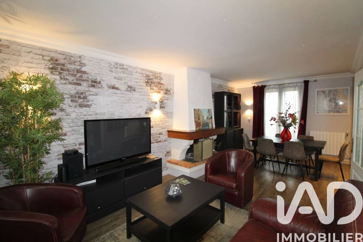Photo 1 - Maison à COULAINES