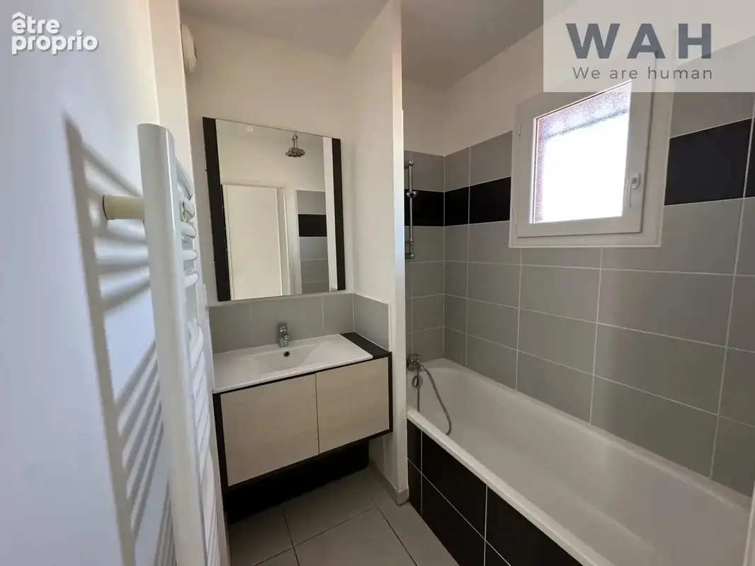 Appartement T2 avec terrasses   Quartier Terre Blanche, Fro - photo 9