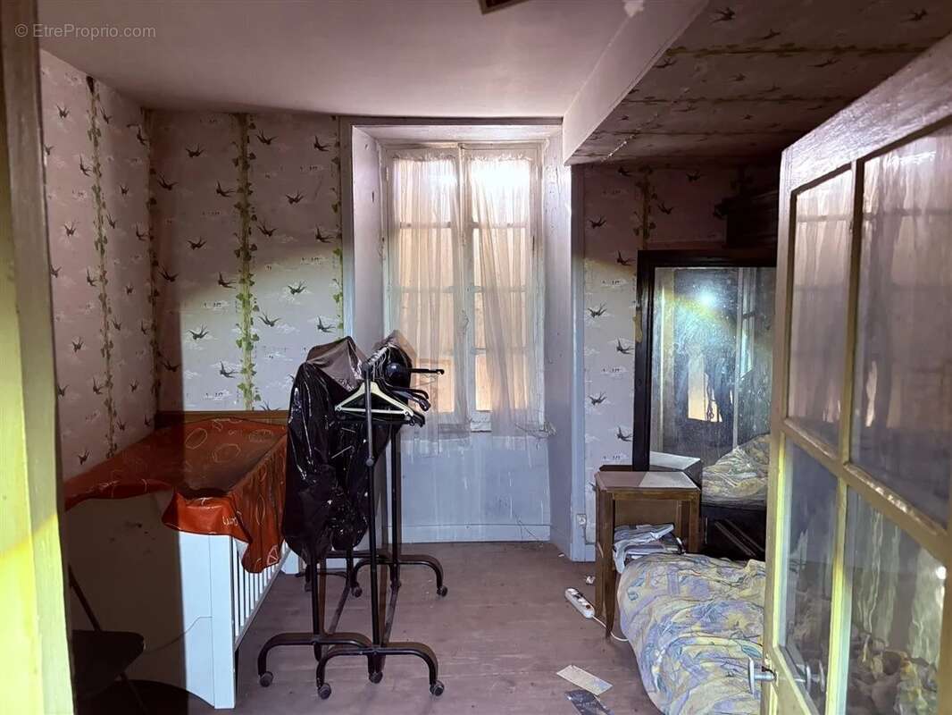 Maison à MONTOURNAIS