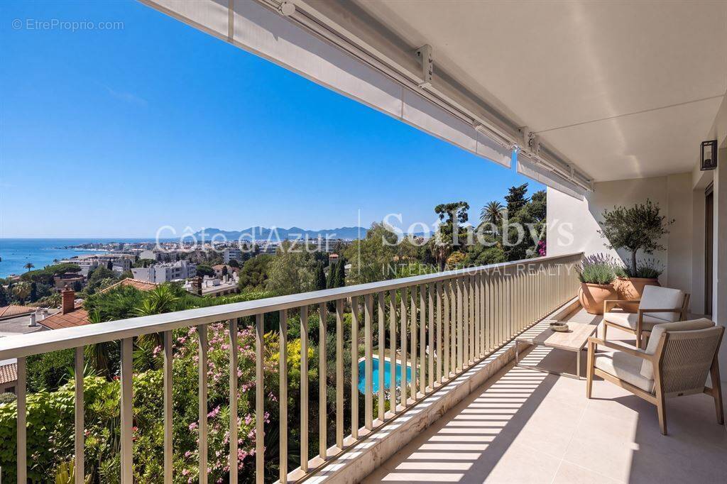 Appartement à CANNES