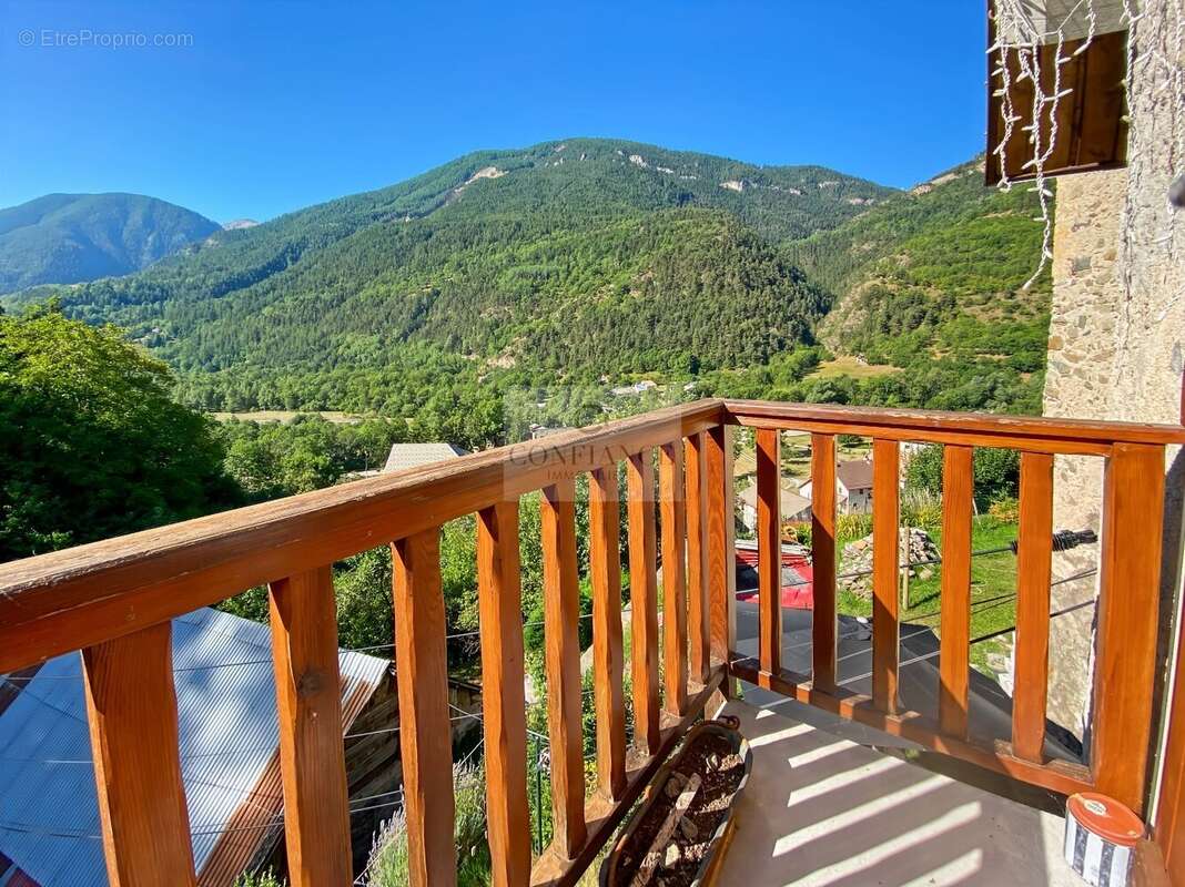 Maison à SAINT-ETIENNE-DE-TINEE