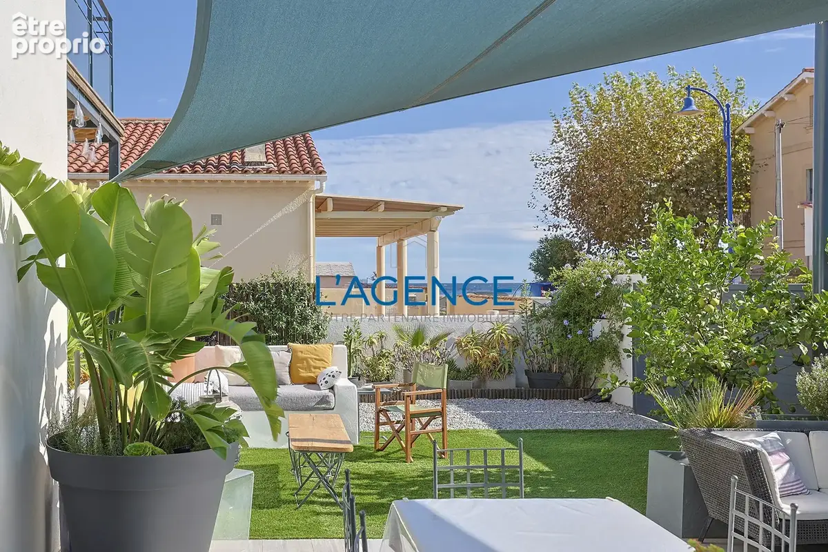 Maison à HYERES