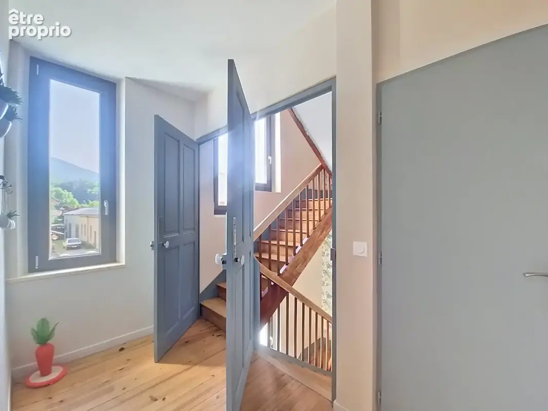 Coup de Coeur aux Echelles ! Maison bourgeoise rénovée en Savoie à 23kms de Voiron et de Chambéry - photo 16