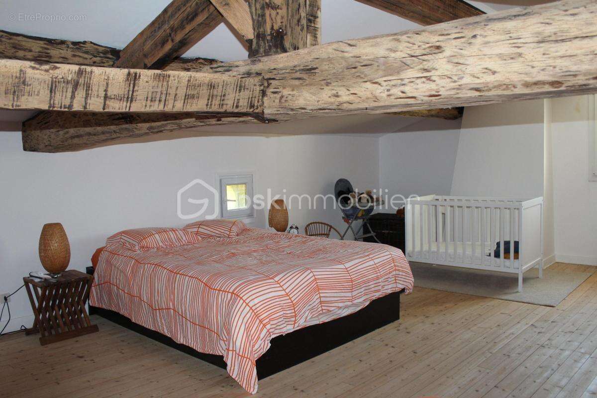 Maison à SAINT-PEY-DE-CASTETS