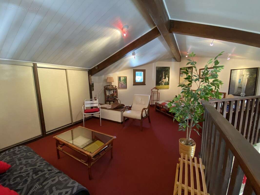 mezzanine