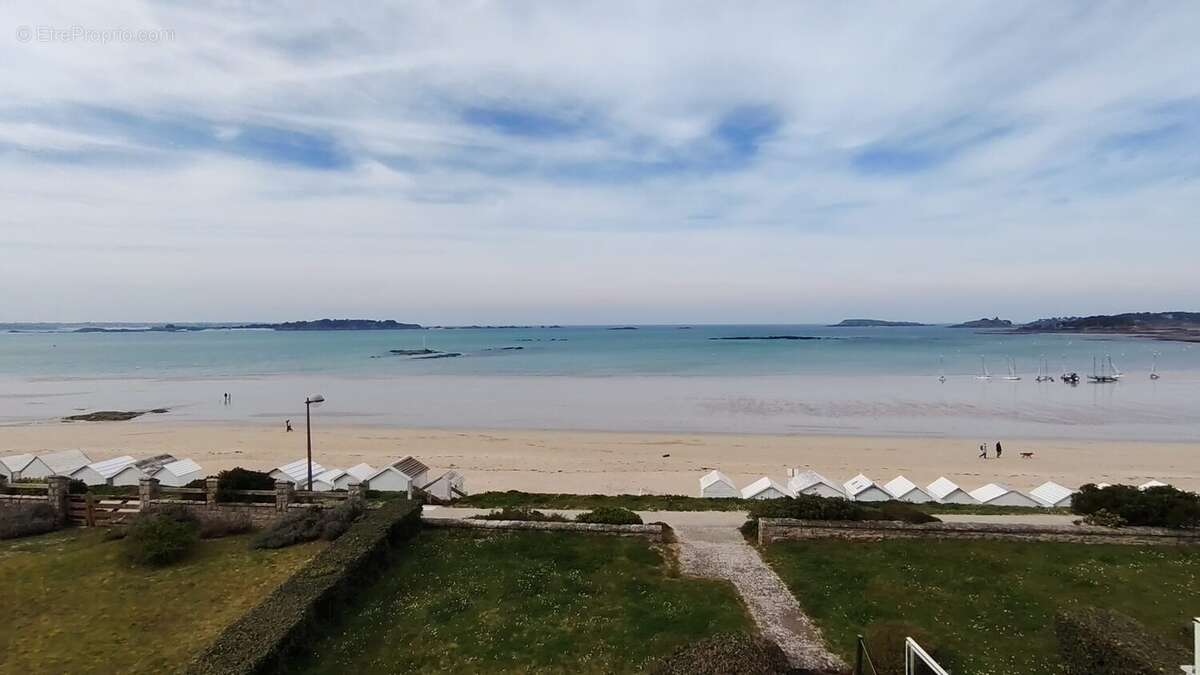 Appartement à LANCIEUX