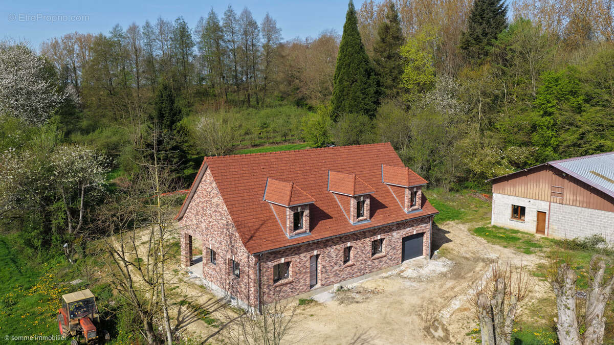 Maison à SAINT-LEGER-LES-DOMART