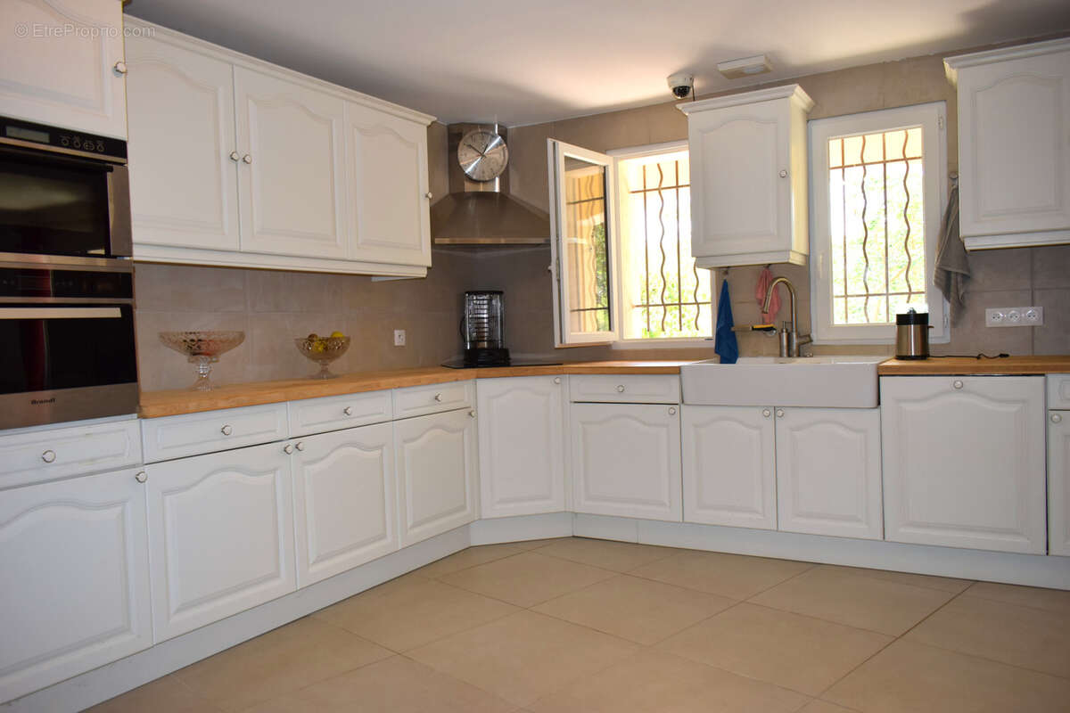 Maison à PLAN-D&#039;AUPS-SAINTE-BAUME