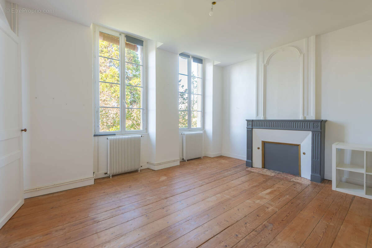 Maison à QUINSAC