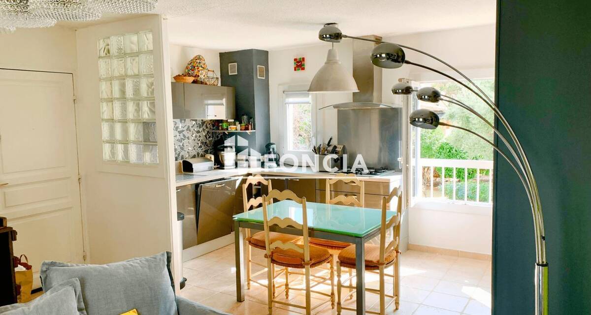 Appartement à COGOLIN