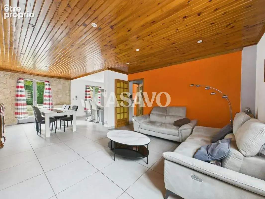 Vente Maison 5 pièces de 114m² - 69410 Champagne-au-Mont-d'Or - photo 3