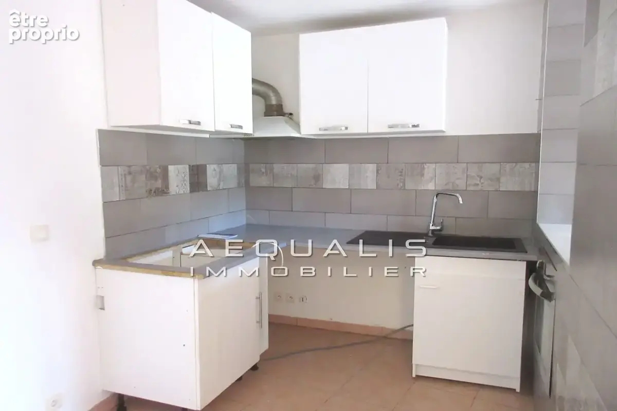 Appartement 2 pièces 46 m² à vendre à Saint-Laurent-Du-Var (06700) - photo 6