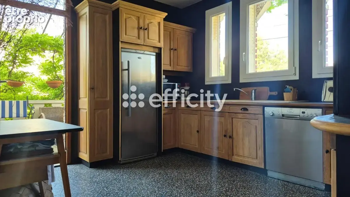 Maison 7 pièces 155 m² à vendre à Chelles (77500) - photo 7