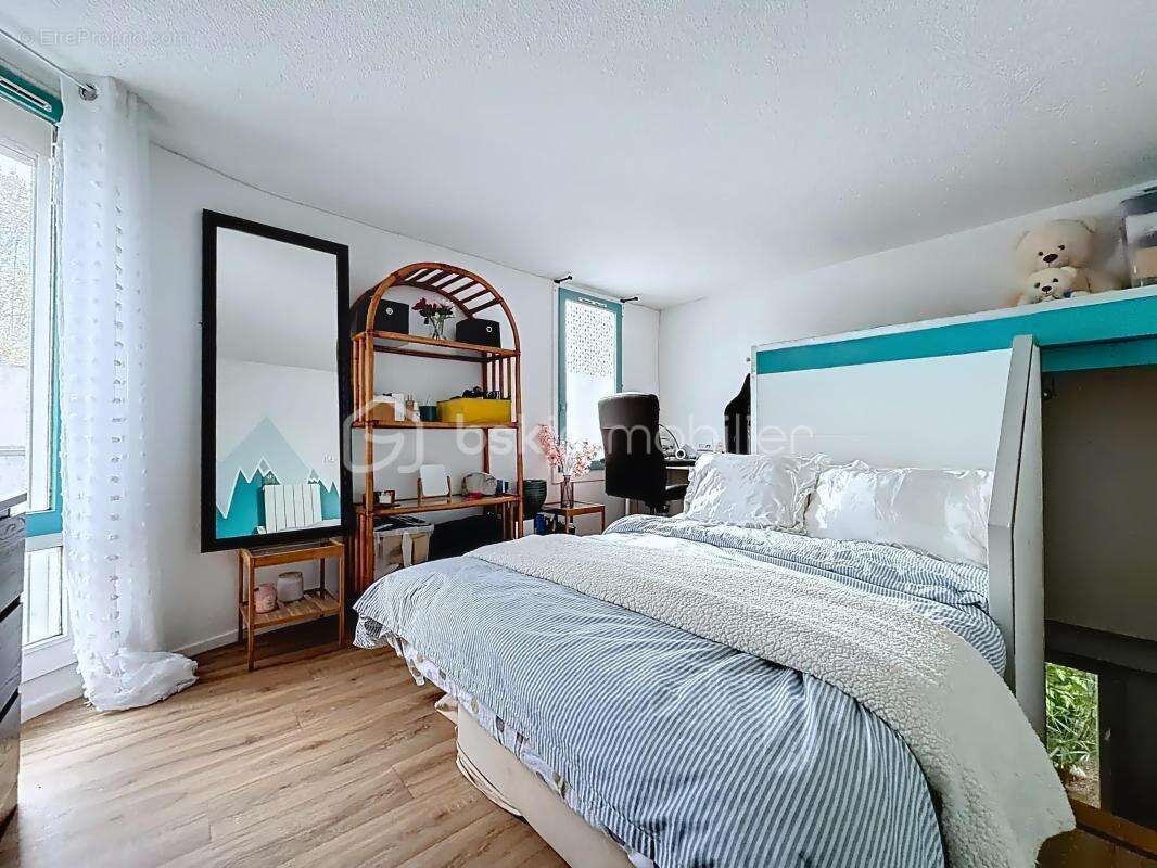 Appartement à SAINT-MARTIN-D&#039;HERES