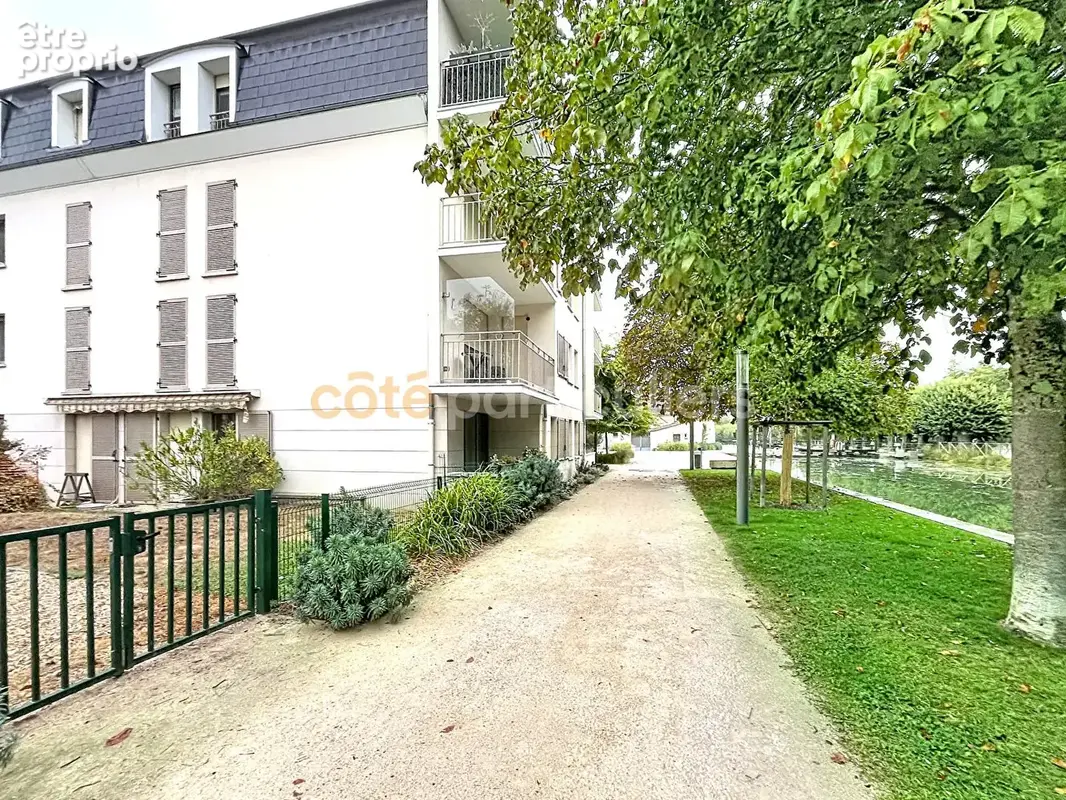 Rare sur Montargis, 103 m2 avec 2 terrasses et double box - photo 11
