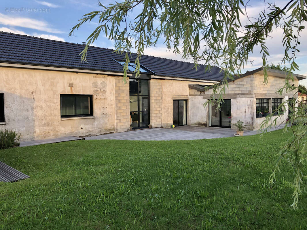Maison à LUXEUIL-LES-BAINS