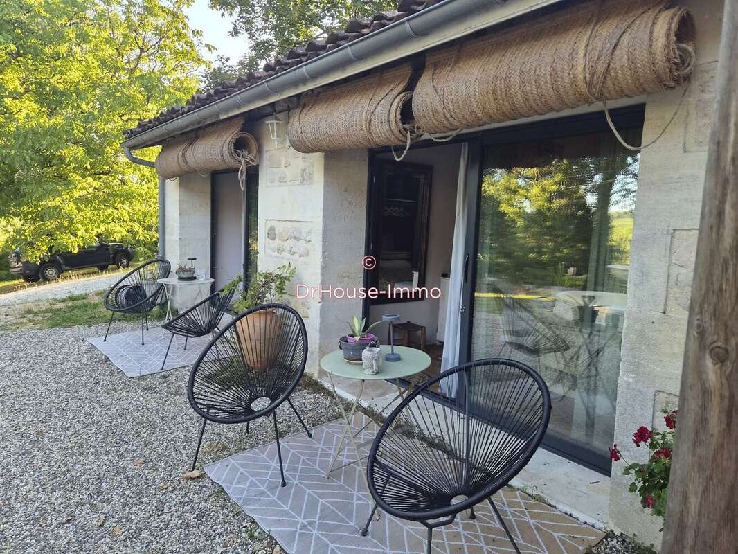Maison 255 m² à Haux  - photo 4