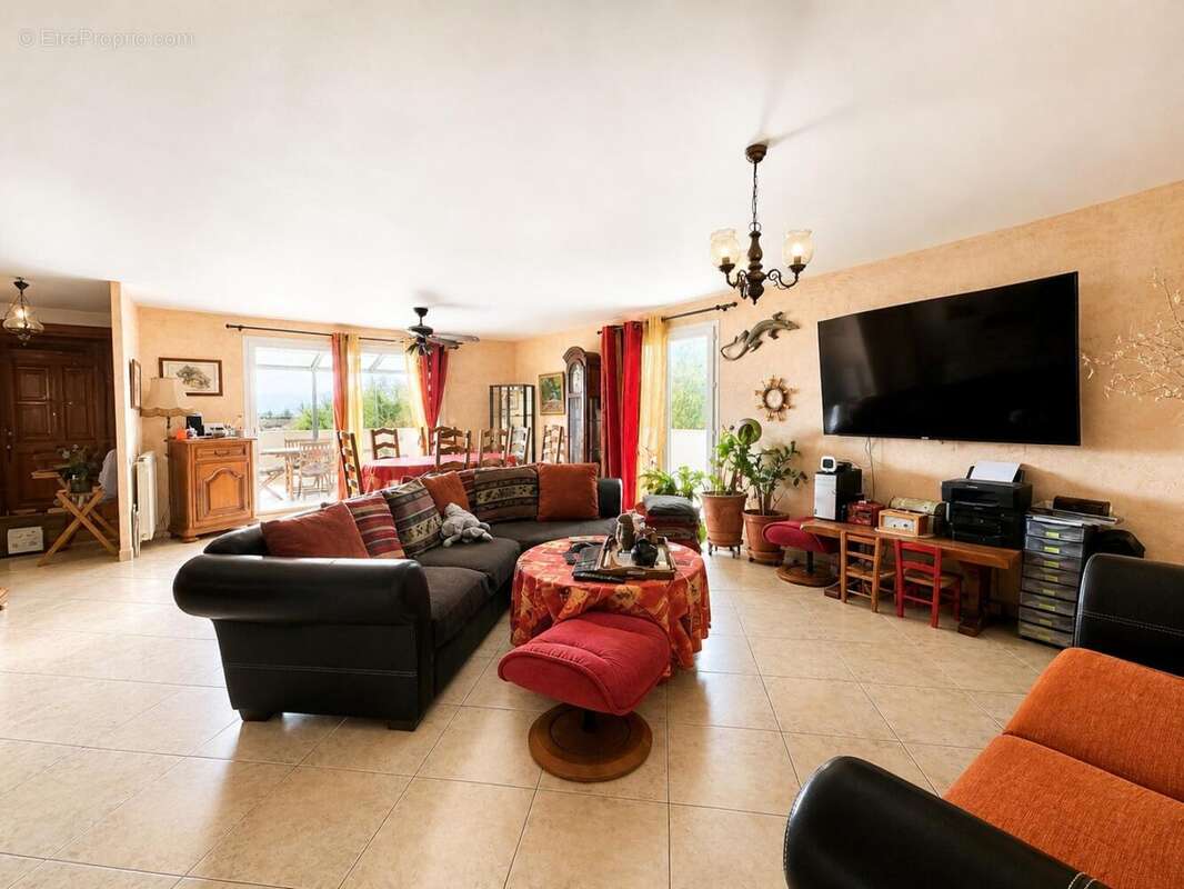 Maison 140 m² à Montels  - photo 2