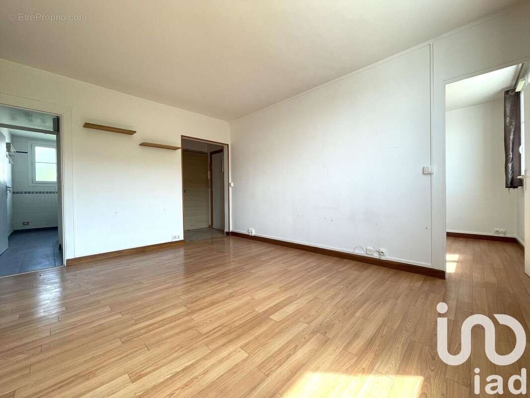 Photo 5 - Appartement à CHOISY-LE-ROI