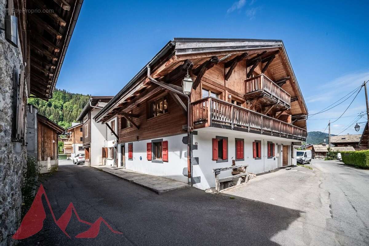 Magnifique ferme rénovée de sept chambres au cœur de Morzine - photo 24