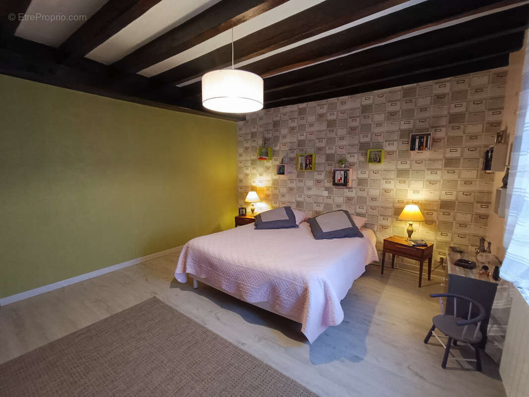 Maison à COUY