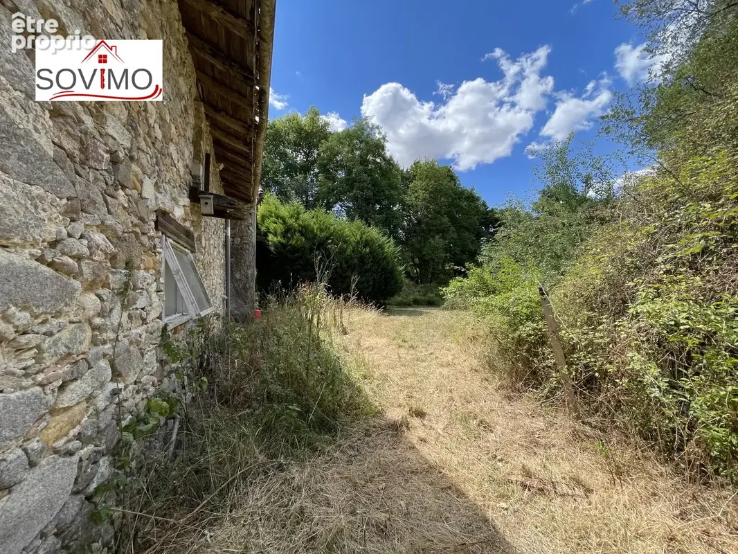Au coeur de la nature, authentique maison de campagne en pierre à renover - photo 18