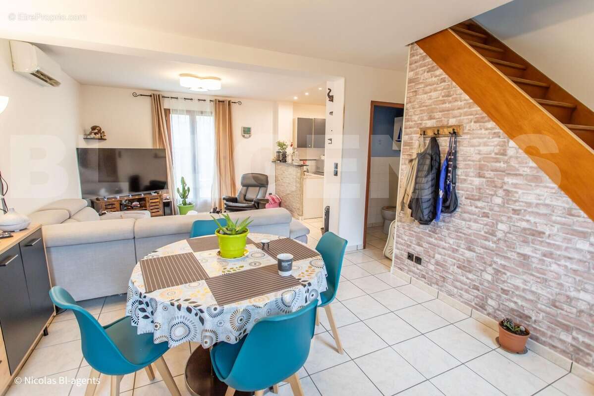 nico wieczorek-892 - Maison à LIZY-SUR-OURCQ