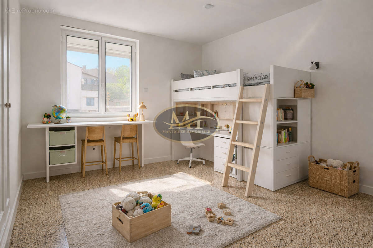 Appartement à PORT-DE-BOUC
